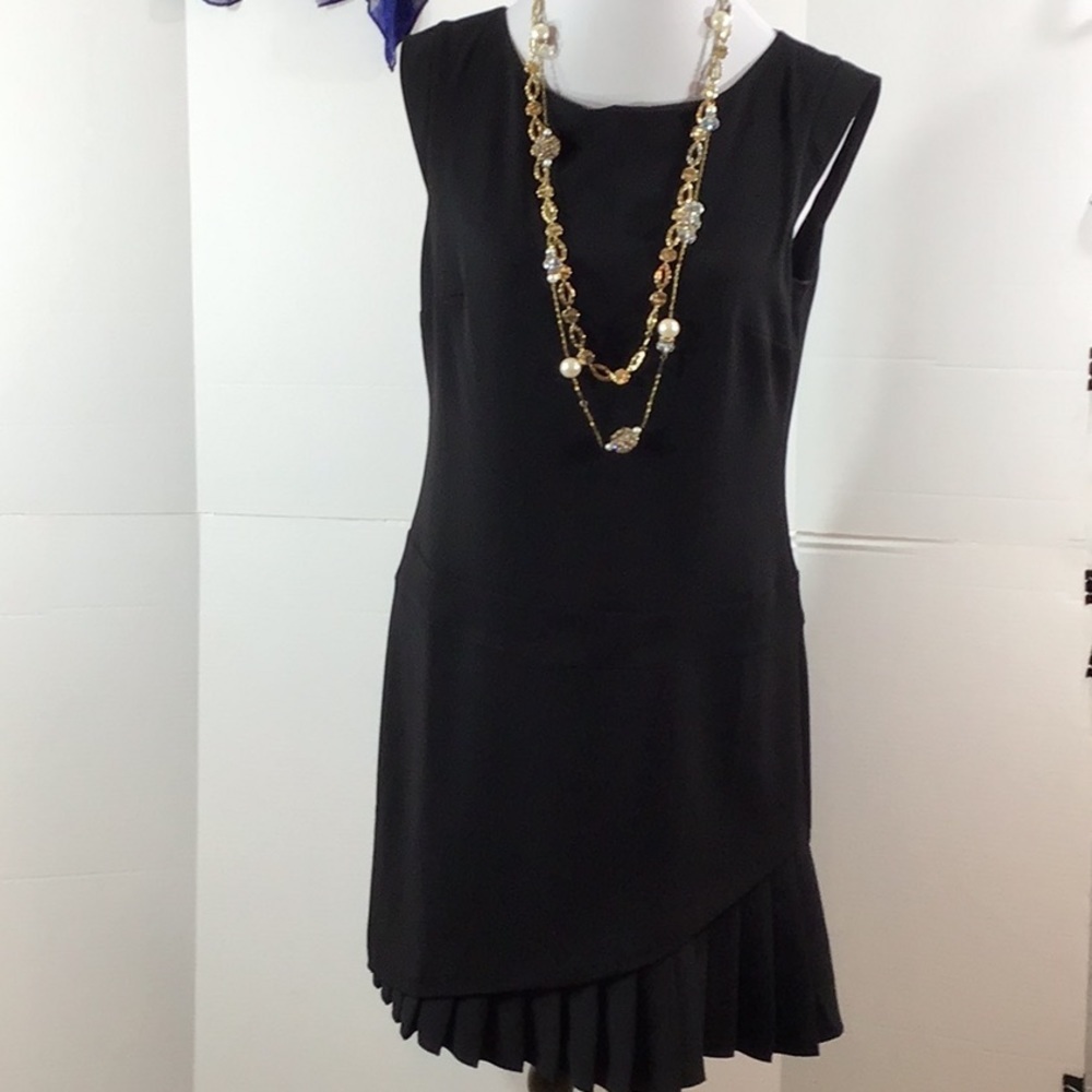 WHBM black shift dress pleat detail 8